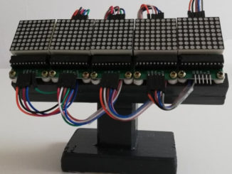 MAX7219 Shields auf einem Stativ
