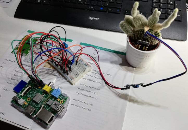 Raspberry PI - Smart Plant Kit