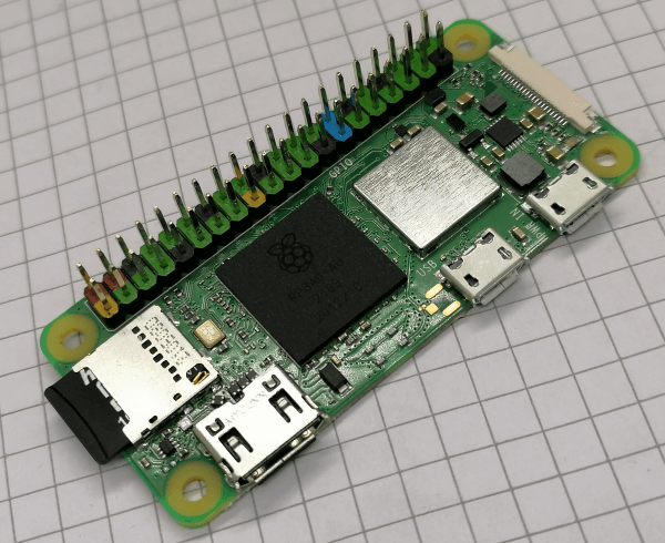 Raspberry Pi Zero 2 W mit farbigen 40 Pin GPIO Header