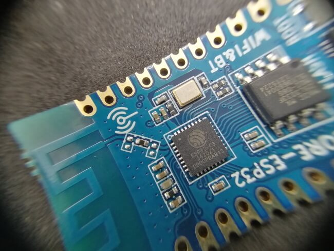 ESP32-C3 Chip auf dem Mikrocontroller