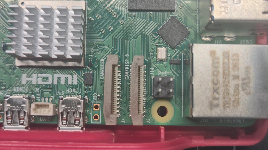 CAM0-CAM1 Anschluss auf dem Raspberry Pi 5 Board